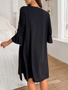 SHEIN Contrast Trim Dress With Bell Sleeves, 3/4 Sleeves, Front Pocket, Letter Print Maternity Loungewear Dress, Winter Maternity Sleepwear Maternity Pajama Maternity Dress Maternity Night Gown - Black - View 2