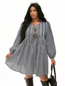 Solavibe Vestido casual de talla grande con cordones y estampado de cuadros - Blanco y Negro - Ver 2