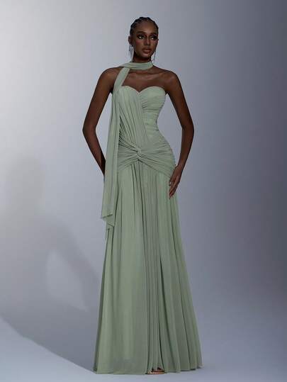Elitara Elegant Gray-Green High-Stretch Knit Mesh Bustier With Ruched Front, Twisted Waist, Fishtail Silhouette (DetachabHalterrap), Flowing Fishtail Hem, Suitable For Dates, Vacations, Singles Parties, Weddings, And All Formal Occasions, Elaborate Evening Gown
