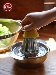 1 件不锈钢柠檬榨汁机，带碗容器，适用于橙子柠檬水果，便携式橙子榨汁机，厨房工具 - 銀色 - 查看 2