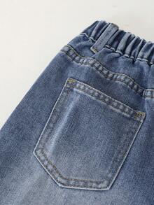SHEIN ChillGRL Denimly 新款春夏女款宽松浅蓝色牛仔阔腿牛仔裤，柔软的牛仔面料如云朵般包裹，爱心刺绣细节，松紧腰身设计穿着舒适，适合校园、街头、约会、户外活动、日常穿着 - 淺色水洗藍 - 查看 6