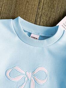 SHEIN 2pcs/Set Baby/Toddler Girl Unisex Girls' Sweet Pink Bow Embroidery Crew Neck Long Sleeve Sweatshirt And Denim Pants Set, Pink Ribbon Bow Accent, Suitable For Outings, Dates, Casual, School, Party And More Baby Casual Sets Baby Girl Denim Sets Denim Baby Outfit Baby Girl Princess Casual Pant Sets Baby Jeans Set - Multicolor - View 5