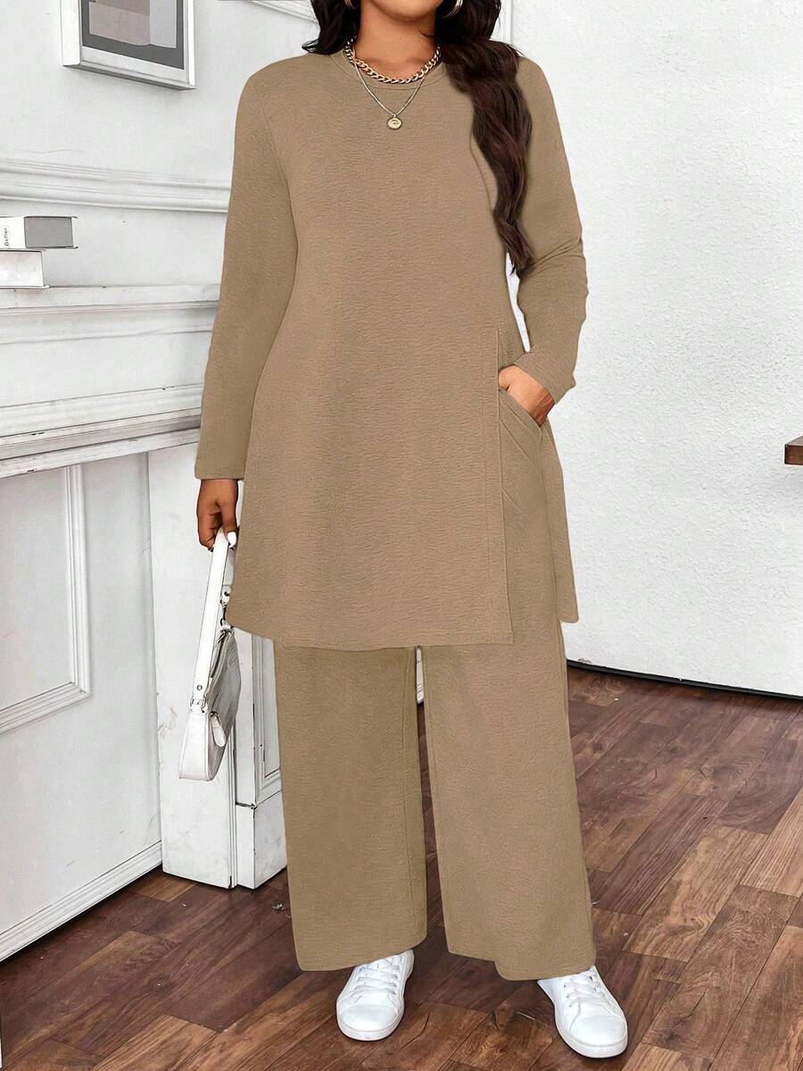 Calvaya Bộ đồ 2 món thường ngày cho nữ cỡ lớn, áo thun trơn cổ tròn tay dài xẻ tà bên hông và quần ống rộng - Màu Khaki - Xem 1