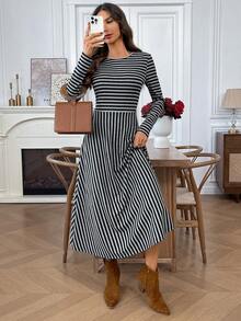EMERY ROSE Váy mùa đông dài tay cổ tròn kẻ sọc thường ngày dành cho nữ - Nhiều màu - Xem 4