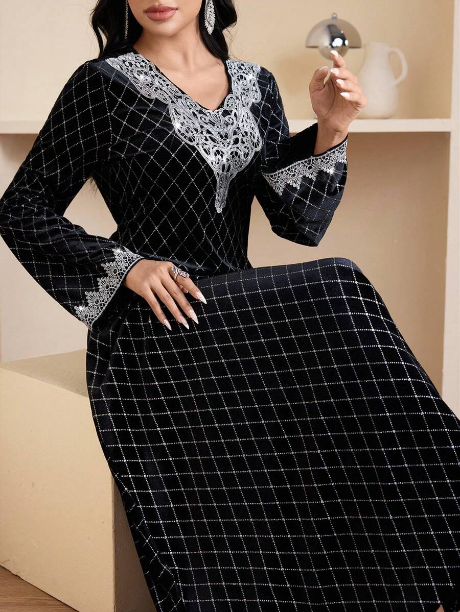 Al Najma 秋冬新款优雅奢华天鹅绒连衣裙 - 黑色 - 查看 1