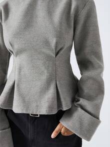 LYSMO 2025新款极简主义冬季女式灰色纯色立领插肩袖褶皱腰身优雅衬衫，适合休闲穿着，是新年、圣诞节、冬季外出、街头风和斯德哥尔摩风格的理想之选。 - 灰色 - 查看 7