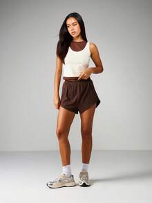 MISSGUIDED Quần short thể thao cạp cao cho hoạt động giải trí, chạy bộ, tập luyện tại phòng tập - màu nâu - Xem 3
