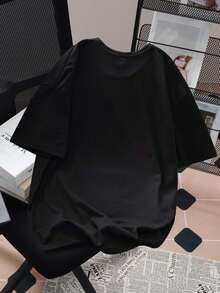 Teen Boy Christmas Graphic Short Sleeve T-Shirt, Casual Fit For Autumn/Winter, Classic Christmas Designs Like Santa Claus, Christmas Tree, Snowman, Gift, Reindeer, Snowflake, Suitable For Christmas. Christmas Tree Graphic Print.