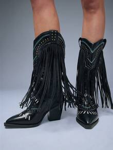 Solezae Botas occidentales de media pantorrilla con punta puntiaguda, tacón grueso, tachuelas y bordados para mujer - Negro - Ver 5