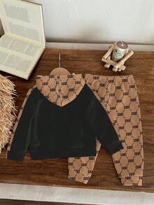 SHEIN Bộ đồ nỉ chui đầu mềm mại, thoải mái, họa tiết hoa cổ điển dễ thương dành cho bé trai, phù hợp cho mùa thu/đông - Nhiều màu - Xem 3