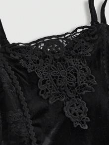 ROMWE Goth 女士深色万圣节天鹅绒撞色蕾丝吊带裙 - 黑色 - 查看 2