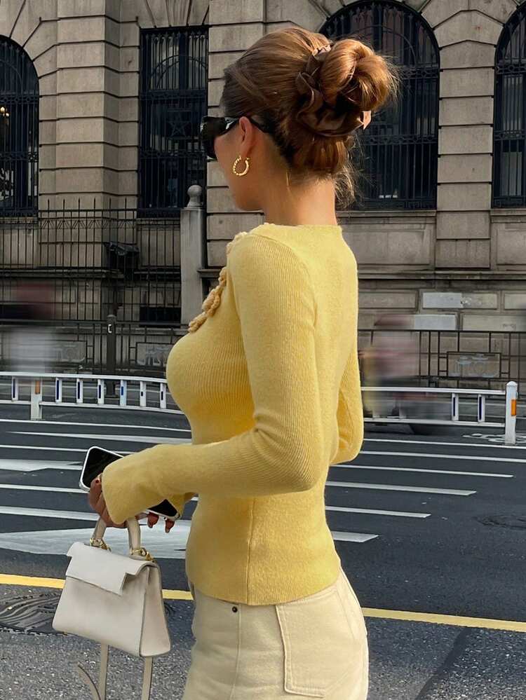 Women's Elegant Solid Color 3D Floral Beaded Sweater, Autumn/Winter