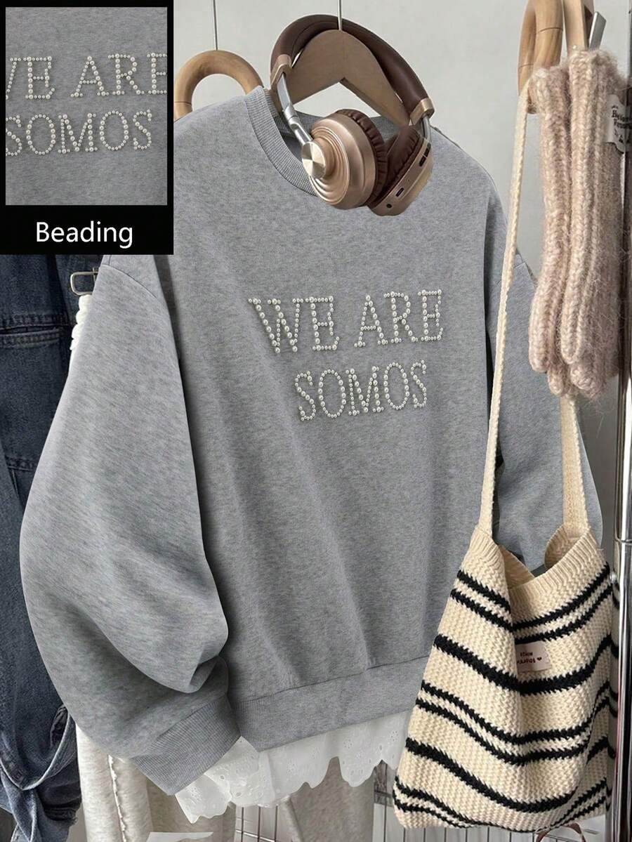 SHEIN Franclia Felpa girocollo con maniche lunghe in pile con motivo a slogan e finta perla, casual per autunno/inverno - Grigio - Visualizzare 1