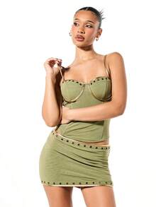 SUMWON WOMEN Conjunto de top de corsé y minifalda con contraste de malla en oliva, con ojales de hardware dorado para festival y club - Verde - Ver 5