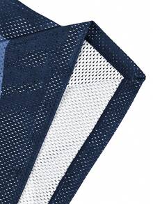 Manfinity Dauomo Camiseta de manga corta con cuello en V con estampado de rayas de contraste y ángeles para hombres - Azul - Ver 4