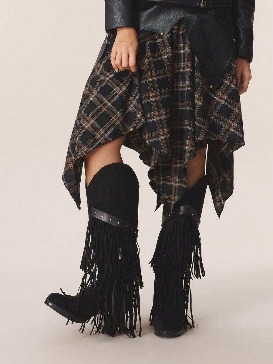 Styleloop Women's Geometric Tassel & Rivet Decor Side Zipper Round Toe Chunky Heel Winter Faux Suede Tall Boots, Suitable For Music Festivals, Halloween, Christmas, And Parties - Black - View 1