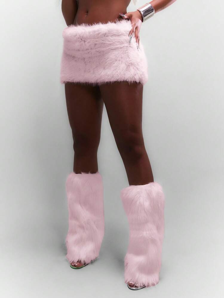 SUMWON WOMEN Fluffy Faux Fur Mini Skirt