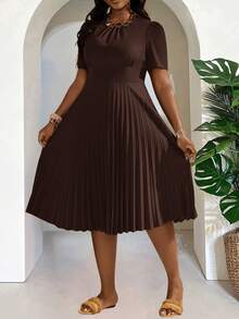 Slaydiva Đầm ngắn tay phồng xếp ly màu trơn dành cho nữ cỡ lớn, đầm màu nâu cỡ lớn, đầm thường ngày cho người có đường cong cơ thể, đầm xếp ly cỡ lớn, đầm màu nâu cà phê, đầm xếp ly cỡ lớn. - màu nâu - Xem 12
