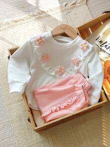 Vintaside Kids 2件套女婴春季新款2025圆领长袖荷叶边花朵装饰长袖套头衫和荷叶边下摆休闲运动裤套装，可爱时尚 - 彩色 - 查看 7
