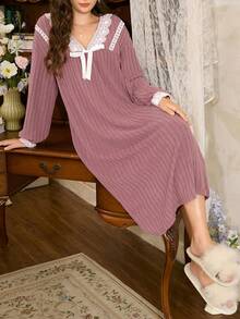 Côtesoire 优雅法式浪漫V领蕾丝边灯笼袖宽松女士睡裙，适合秋冬季节，宽松睡衣 - 藕粉色 - 查看 3