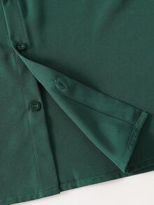 SHEIN Casuvi Kids 青少年男孩休闲纯色长袖衬衫，适合休闲和通勤穿着。