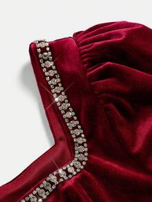Pitira Elegantes bordeauxrotes Samt-Patchwork-Kleid mit Strasskette und Herz-Ausschnitt für Teenager-Mädchen, Herbst-Abendkleid in Weinrot, formelles Kastanienbraun-Kleid - Bordeaux - Übersicht 5