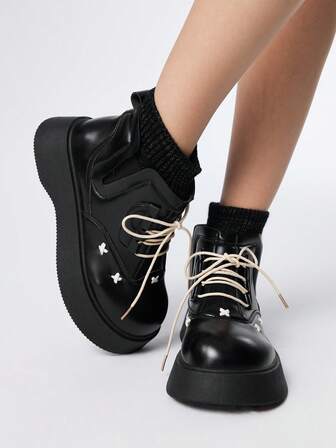 Goth Damen Schwarze -On Knöchelstiefel, elastischer Schaft, weiche Sohle Motorradstiefel, Knöchel- und Kurzstiefel