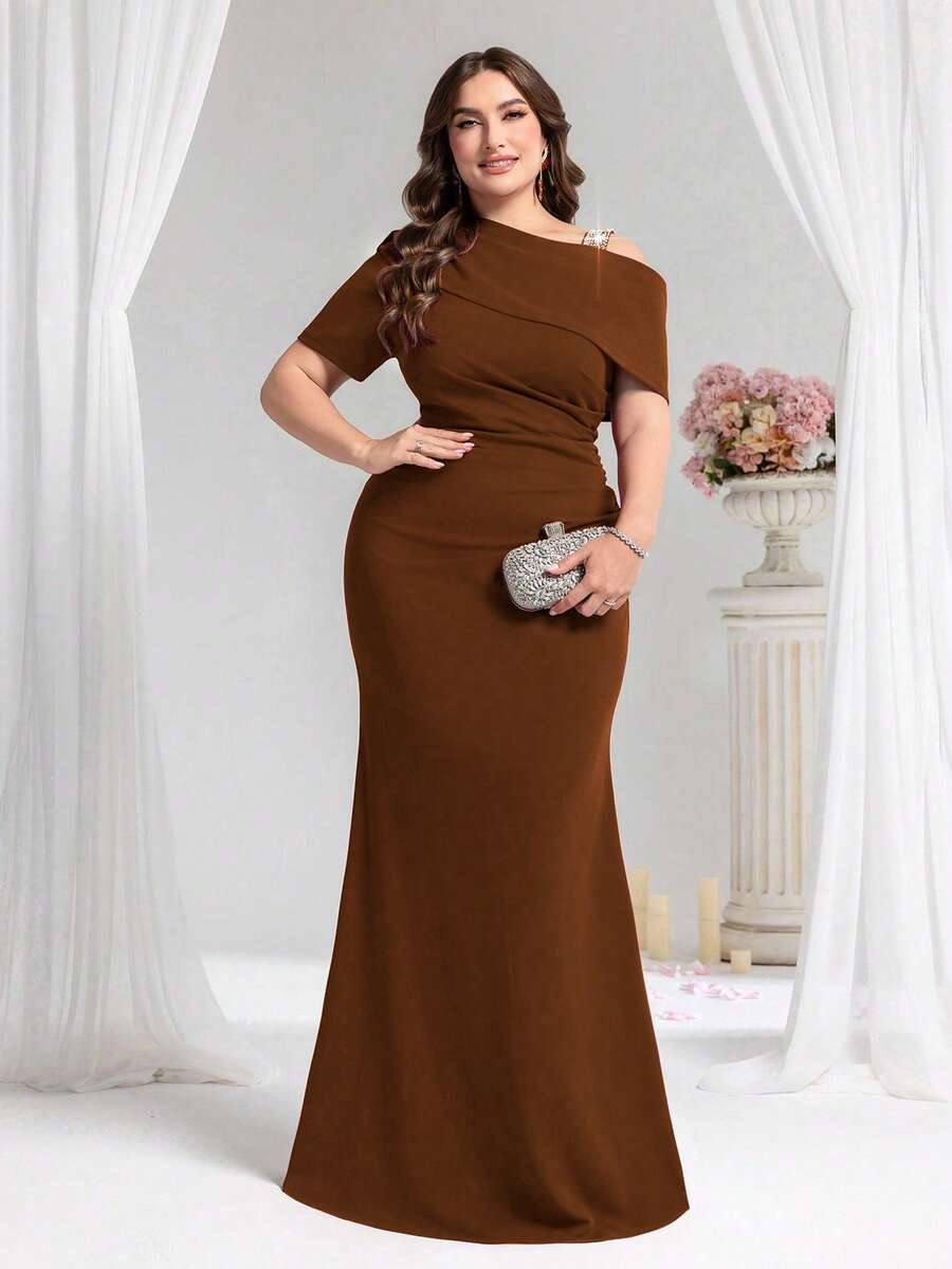 Coutiva Plus Size Solid Color Minimalist Formal Evening Gown - Khaki - View 1