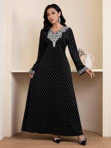 Al Najma 秋冬新款优雅奢华天鹅绒连衣裙 - 黑色 - 查看 6