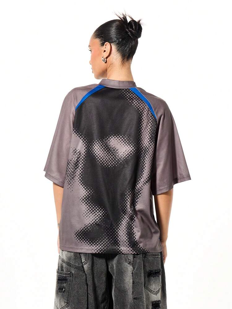 SUMWON WOMEN Oversized Raglan Sleeve Graphic Football Top