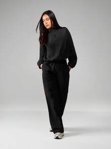 MISSGUIDED Half Zip Pullover Windbreaker Jacket With Elastic Cuffs And Waistband For Casual Streetwear - Black - View 3