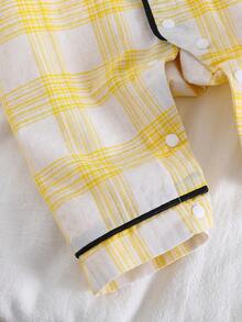 SHEIN 男婴蓝色格子舒适长袖连体睡衣 - 黃色 - 查看 5