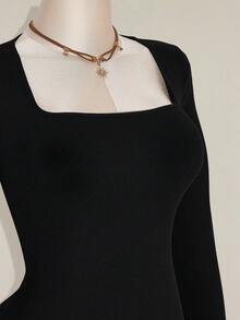 SHEIN ICON 大码女式秋冬罗纹拼接豹纹仿皮草修身黑色迷你连衣裙 - 黑色 - 查看 6