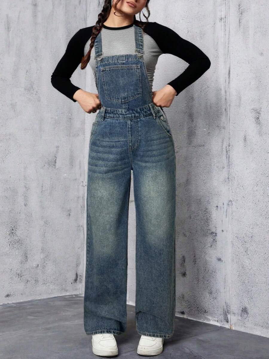 SHEIN 少女时尚休闲 Y2K 复古酷炫街头返校季学院风怀旧蓝色可水洗口袋流苏下摆设计宽松牛仔背带裤,适合少女日常穿着,柔软舒适,也适合少女秋冬季派对、节日和街头服饰。 - 藍色 - 查看 1