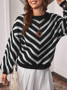 LanaWest Women's Contrast Color Minimalist Casual Long Sleeve Sweater - Black - View 3