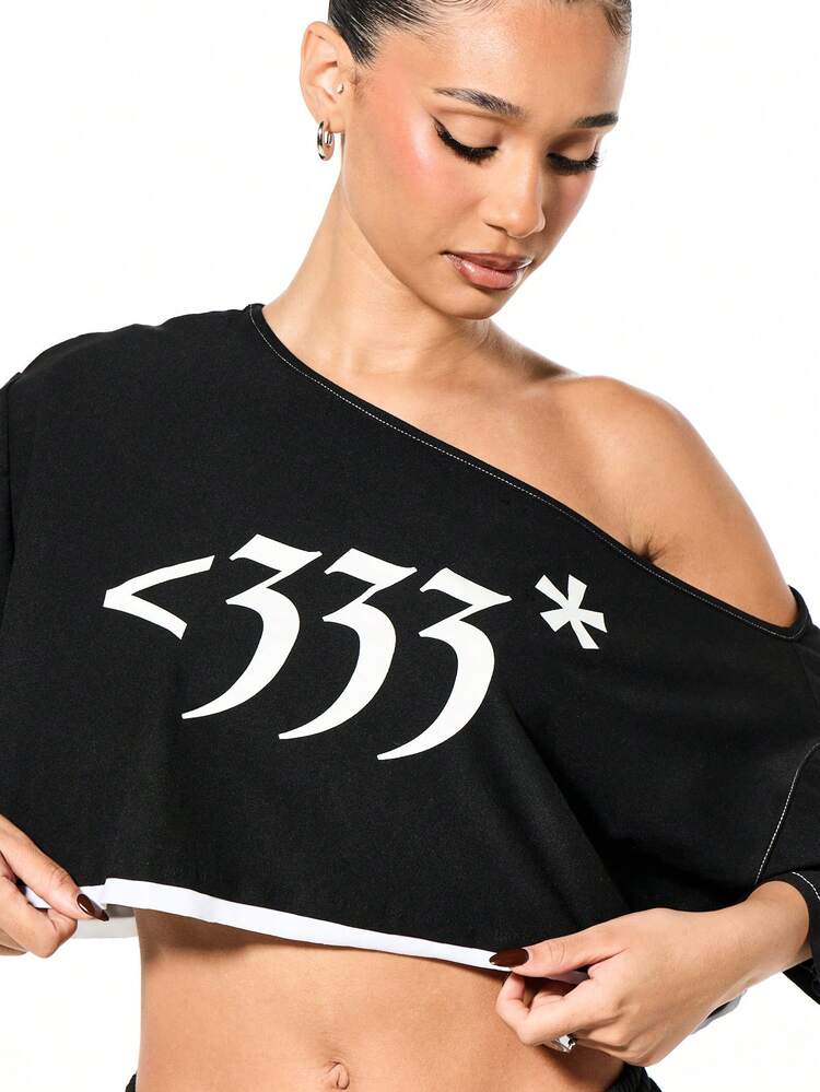 SUMWON WOMEN Off Shoulder Graphic Cropped Top With Raw Edge
