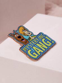 SCOOBY-DOO X SHEIN Women's 1pc Fashionable Cartoon Pattern Cute Popular Zinc Alloy Brooch Pin, Gifts - Gold - View 2