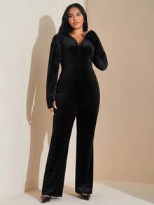SHEIN Tall CURVE Plus Size Casual Minimalist Solid Color Velvet Slim Fit Jumpsuit For Autumn/Winter - Black - View 4