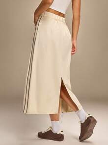 Hanevo Women's Casual Sports Snap Button Slant Pocket Side Ruched Slit Skirt - Apricot - View 2