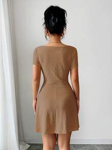 Elenzga 新款夏季奶油色针织提花性感修身系带迷你连衣裙（女款）