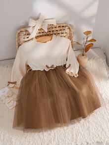 SHEIN Playful Pals Baby Girls' Ribbed Crew Neck Puff Sleeve Dress With Bow Waist, Ruffle Hem, Autumn/Halloween Holiday Occasion - Brown - View 1