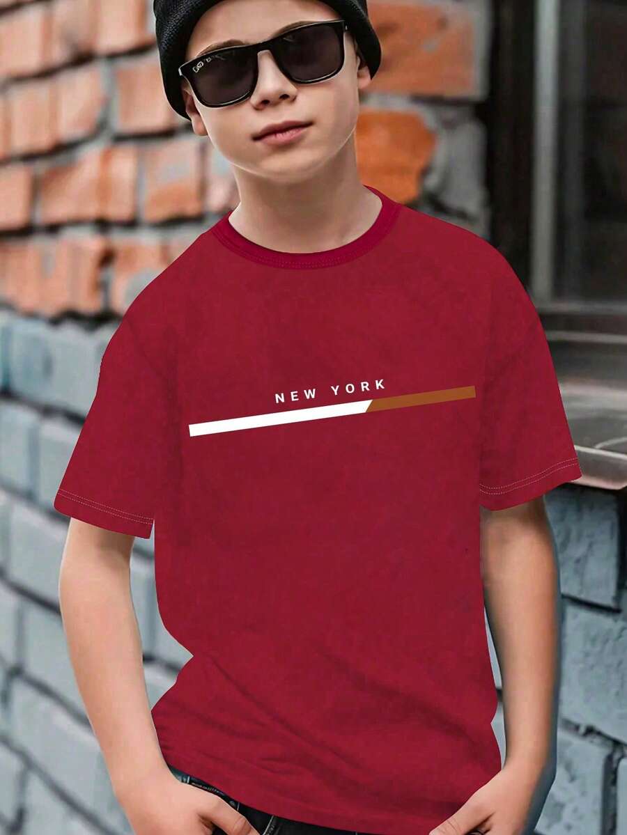 SHEIN Camiseta básica de color borgoña con estampado de lema minimalista casual para niños preadolescentes - Burdeos - Ver 1