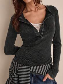 Easelle 1 件女式黑色和灰色针织纽扣紧身长袖休闲 T 恤 - 灰色 - 查看 4