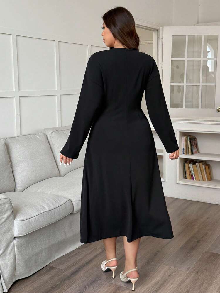 Dazy Plus Plus Size Women's Solid V-Neck Stretchy Fitted Long Black Elegant Dress, Versatile