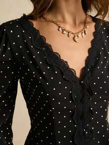 Poéselle 女士V领蕾丝拼接长袖波点腰部衬衫 - 黑色 - 查看 3