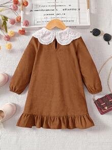 Emery Rose Kids Emery Rose Kids 女童灯芯绒拼接蕾丝彼得潘领长袖连衣裙，修身休闲A字连衣裙，秋冬新品，适合女童日常穿着、上学、秋冬季返校季。女童冬装，日常上学穿着，生日礼服，公主风服装。 - 鏽棕色 - 查看 6