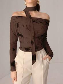 NOVVYNE 秋季针织性感透视网眼丝带印花T恤 - 棕色 - 查看 7