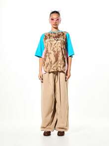 SUMWON WOMEN 超大款迷彩插肩袖足球风格T恤，采用撞色拼接设计 - 彩色 - 查看 3