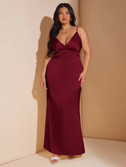 SHEIN BAE Plus Size Women's Sleeveless V-Neck Backless Maxi Satin Cami Dress,Suitable For Vacation, Music Festivals, Birthday, Brunch, Wedding Guest, Elegant Party Dresse,Valentine's Day,Valentine Outfits For Women