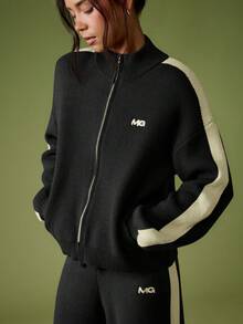 MISSGUIDED Knitted Wide Leg Joggers With Contrast Stripe Detail And Embroidered Logo For Cozy Winter Lounge - Black - View 3
